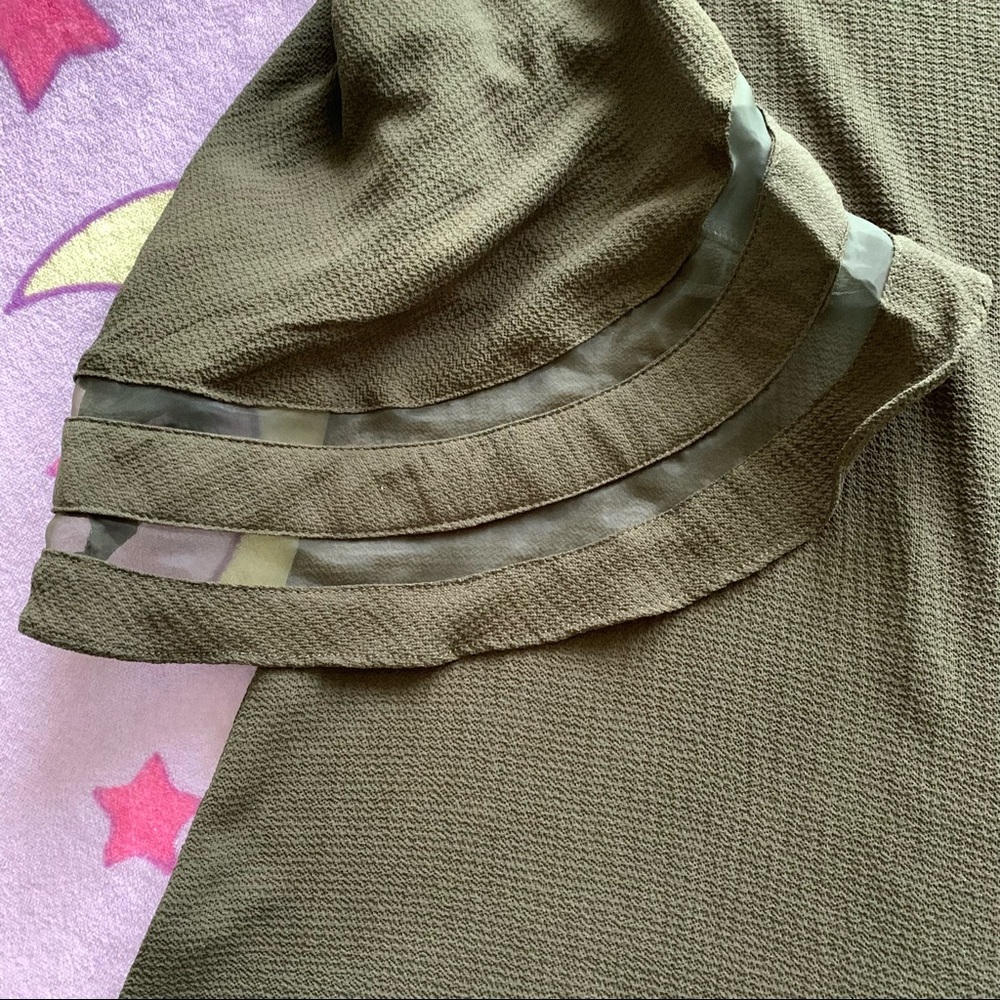 Umgee Blouse - Picture 3 of 10